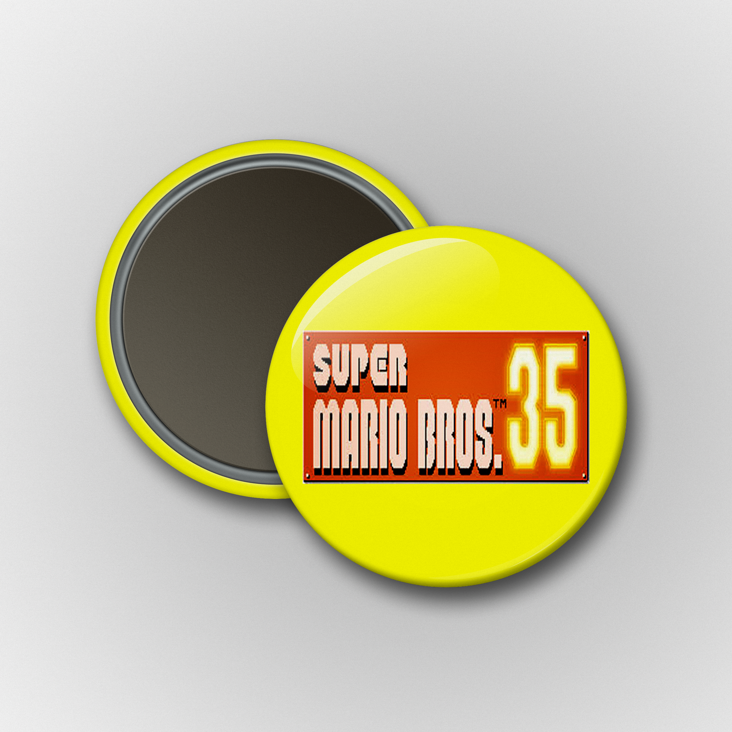 Mario 35 Logo Pin/ Magnet